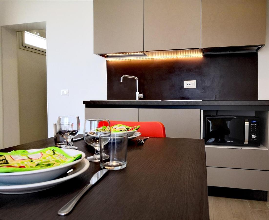 Hotel Iride Suite & Breakfast- Ideale Per Famiglie E Coppie Риччоне Екстер'єр фото