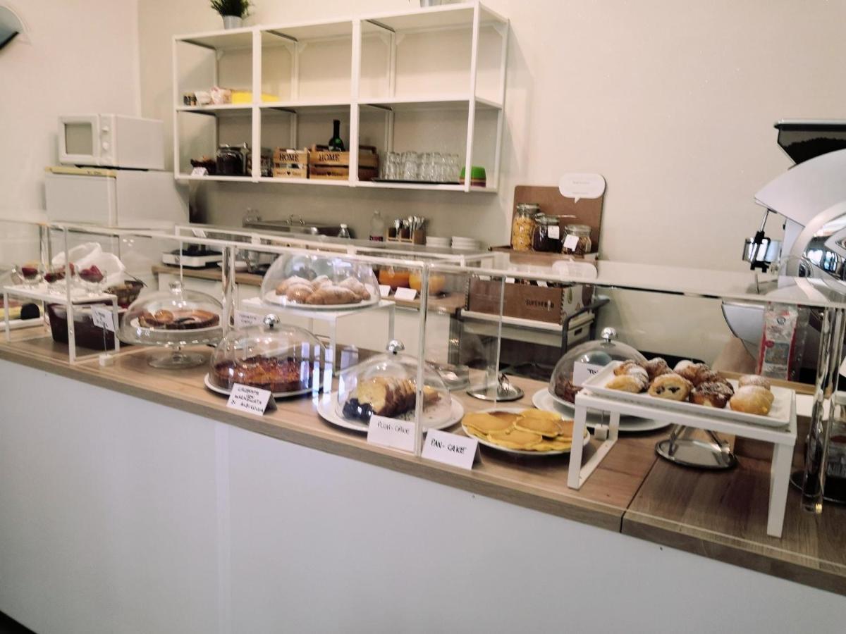 Hotel Iride Suite & Breakfast- Ideale Per Famiglie E Coppie Риччоне Екстер'єр фото