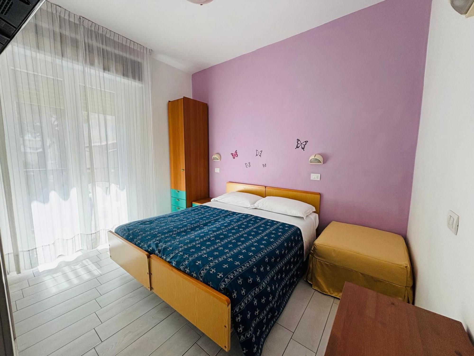 Hotel Iride Suite & Breakfast- Ideale Per Famiglie E Coppie Риччоне Екстер'єр фото